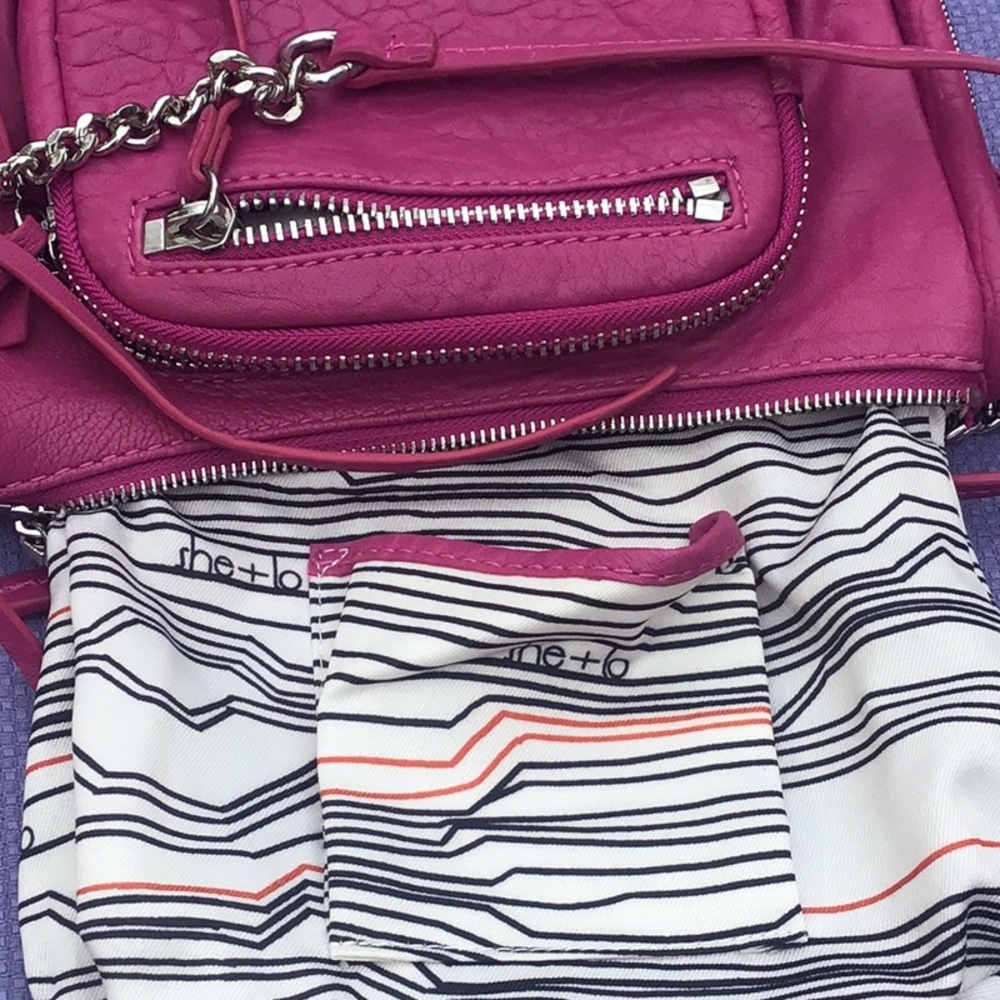 SHE + LO SATCHEL - Picture 7 of 9
